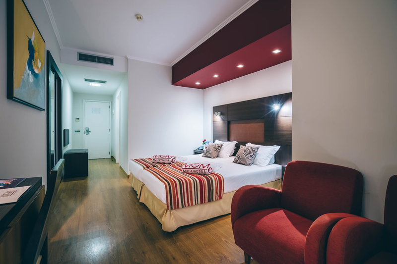 Hotel Raga 44