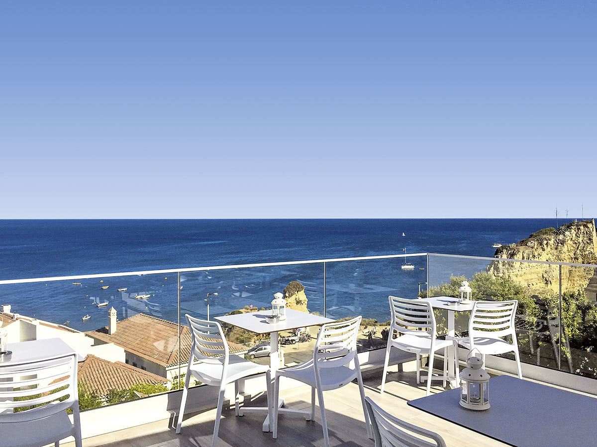 Carvi Beach Resort 4